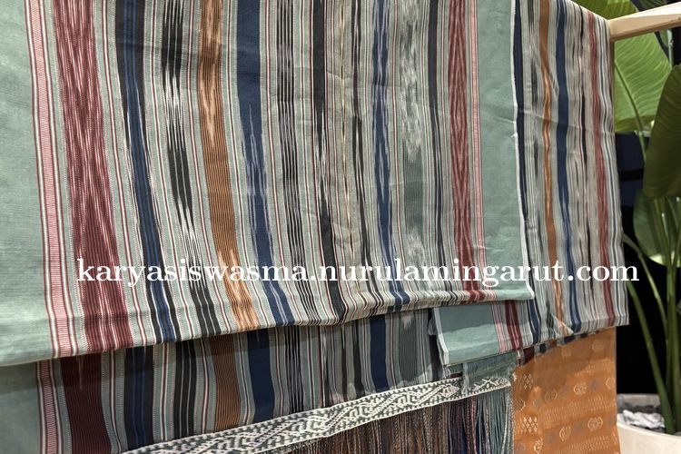 5 cara merawat ulos agar tahan lama dan warna tetap cerah